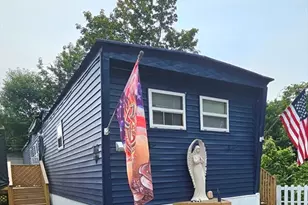 229 Miller St, Ludlow, MA 01056 - Photo 1