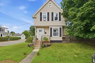 9 Munroe St, Haverhill, MA 01830 - Photo 1