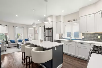 109 Thomas Burgin Pkwy #1, Quincy, MA 02169 - Photo 1
