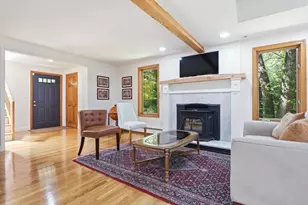 65 Bennett St, Hudson, MA 01749 - Photo 4