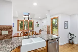65 Bennett St, Hudson, MA 01749 - Photo 18