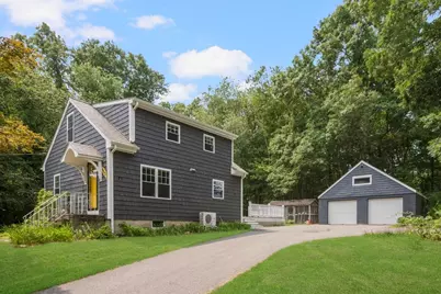 993 Pine St, Seekonk, MA 02771 - Photo 1