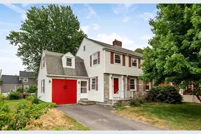 19 Colonial Dr, Arlington, MA 02474 - Photo 1