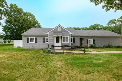 54 Meadowlark Ln #54, Chicopee, MA 01022 - Photo 1