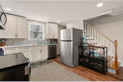 50 Hammond St #2, Waltham, MA 02451 - Photo 1