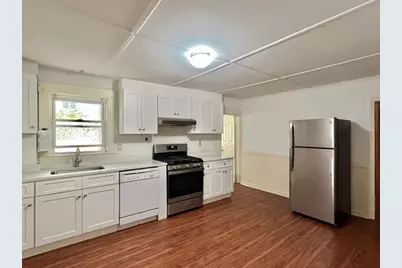 16-18 Richardson #16, Winchester, MA 01890 - Photo 1