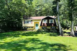 152 Forest St, Franklin, MA 02038 - Photo 1