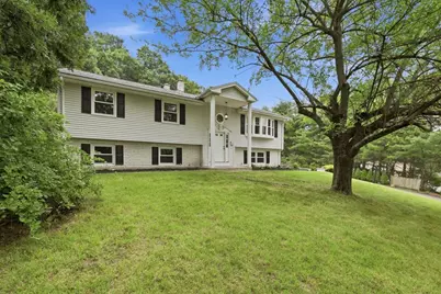 25 Norma St, Palmer, MA 01069 - Photo 1