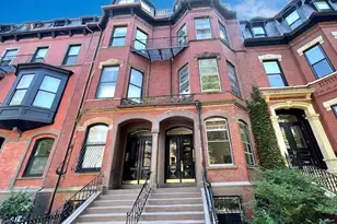 130 Marlborough St, Boston, MA 02116 - Photo 1
