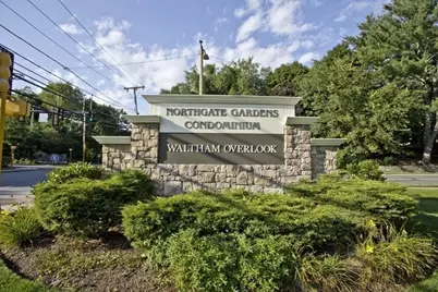 38 Jacqueline Rd #A, Waltham, MA 02452 - Photo 1