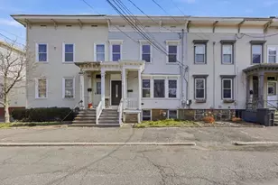 13 Green Ave, Westfield, MA 01085 - Photo 1