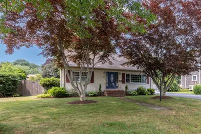 72 North Street, Fairhaven, MA 02719 - Photo 1