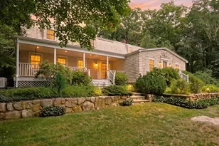 621 W Falmouth Hwy, Falmouth, MA 02540 - Photo 1