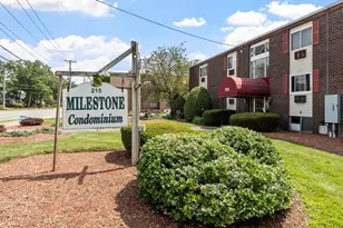 215 Chelmsford St, Chelmsford, MA 01824 - Photo 1