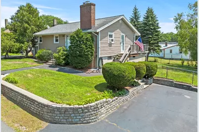 19 Magnolia St, Saugus, MA 01906 - Photo 1