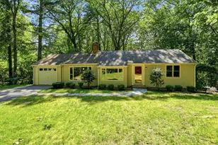 5 Hayden Ln, Bedford, MA 01730 - Photo 1