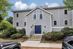 15 Marion St, Boston, MA 02131 - Photo 1