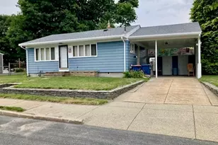 71 Seymour St, New Bedford, MA 02744 - Photo 1