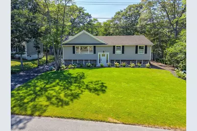 11 Madeline Rd, Falmouth, MA 02536 - Photo 1