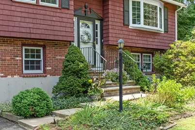7 Meadowbrook Rd, Chelmsford, MA 01863 - Photo 1
