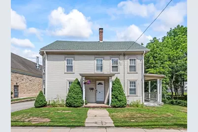 82 Main Street, Blackstone, MA 01504 - Photo 1