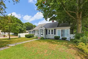 812 East St, Dedham, MA 02026 - Photo 1