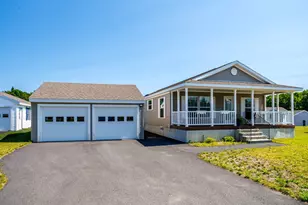 32 Onyx Path, Gardner, MA 01440 - Photo 1