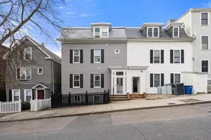 417 E 7th St, Boston, MA 02127 - Photo 1