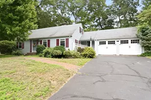 127 Anawan Rd, North Attleboro, MA 02760 - Photo 1