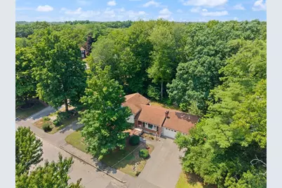 35 Rustic Dr, Weymouth, MA 02190 - Photo 1