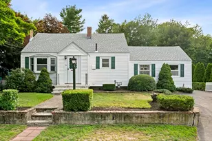 54 Acorn St, Braintree, MA 02184 - Photo 1