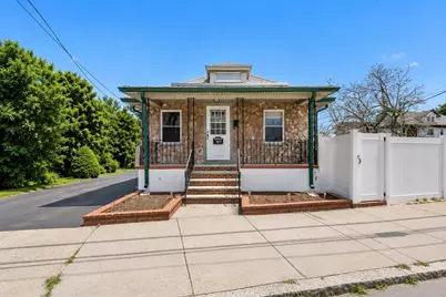 132 West Street, Malden, MA 02148 - Photo 1