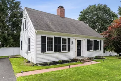 142 Elm Street, Kingston, MA 02364 - Photo 1
