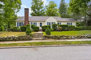 2 Hunting St, North Attleboro, MA 02760 - Photo 1