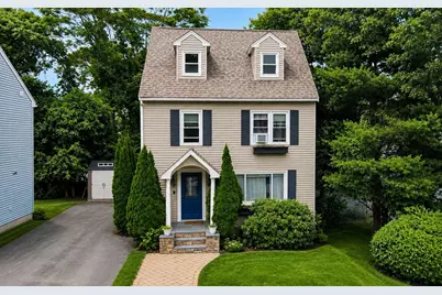 14 Loyola Cir, Boston, MA 02132 - Photo 1