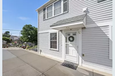 166 Pinehurst Ave #17, Swansea, MA 02777 - Photo 1