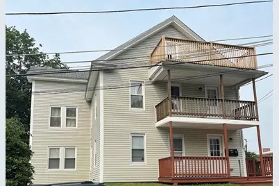 10 Fifth Ave #3, Webster, MA 01570 - Photo 1