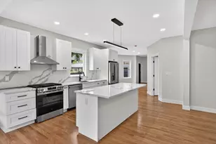 21 Hutchinson St, Winthrop, MA 02152 - Photo 1
