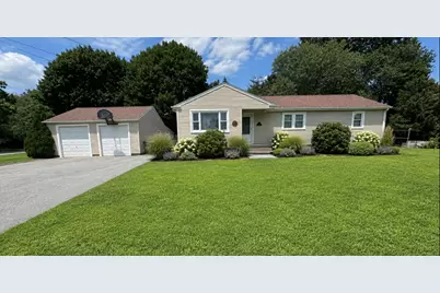91 Pageotte St, Acushnet, MA 02743 - Photo 1