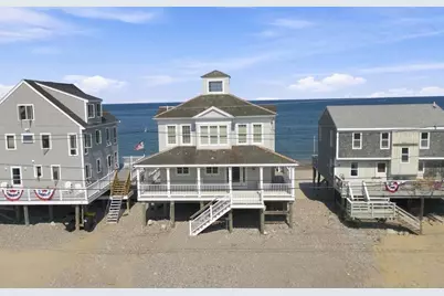 2 Cliff Rd S, Scituate, MA 02066 - Photo 1