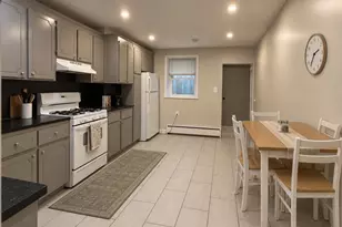 17 Fleet St, Boston, MA 02113 - Photo 1