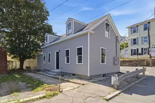 14 Staten St, Gloucester, MA 01930 - Photo 1