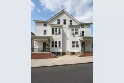 164 Hood St #1E, Fall River, MA 02720 - Photo 1