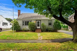 18 Iverson Rd, Beverly, MA 01915 - Photo 1