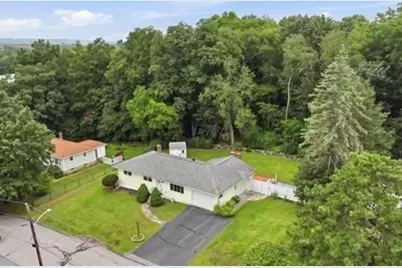7 Hawthorne Street, Grafton, MA 01536 - Photo 1