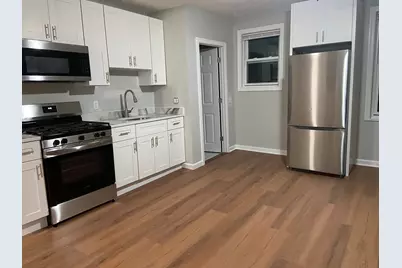 82 Montaup St #2, Fall River, MA 02720 - Photo 1