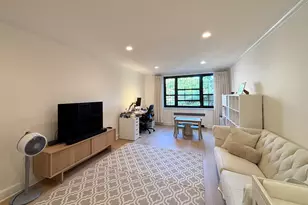 92 Marion St, Brookline, MA 02446 - Photo 1