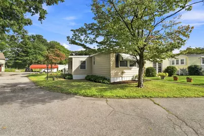 18 Taunton St #34, Plainville, MA 02762 - Photo 1
