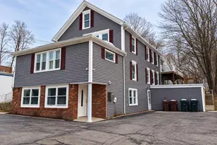 121 Oxford St, Auburn, MA 01501 - Photo 1