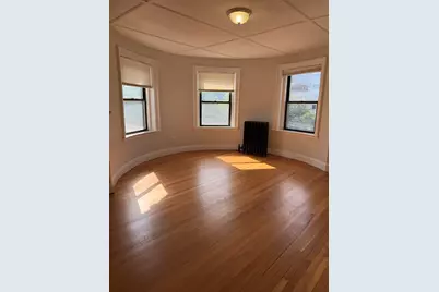 1462 Commonwealth Ave #3, Boston, MA 02135 - Photo 1